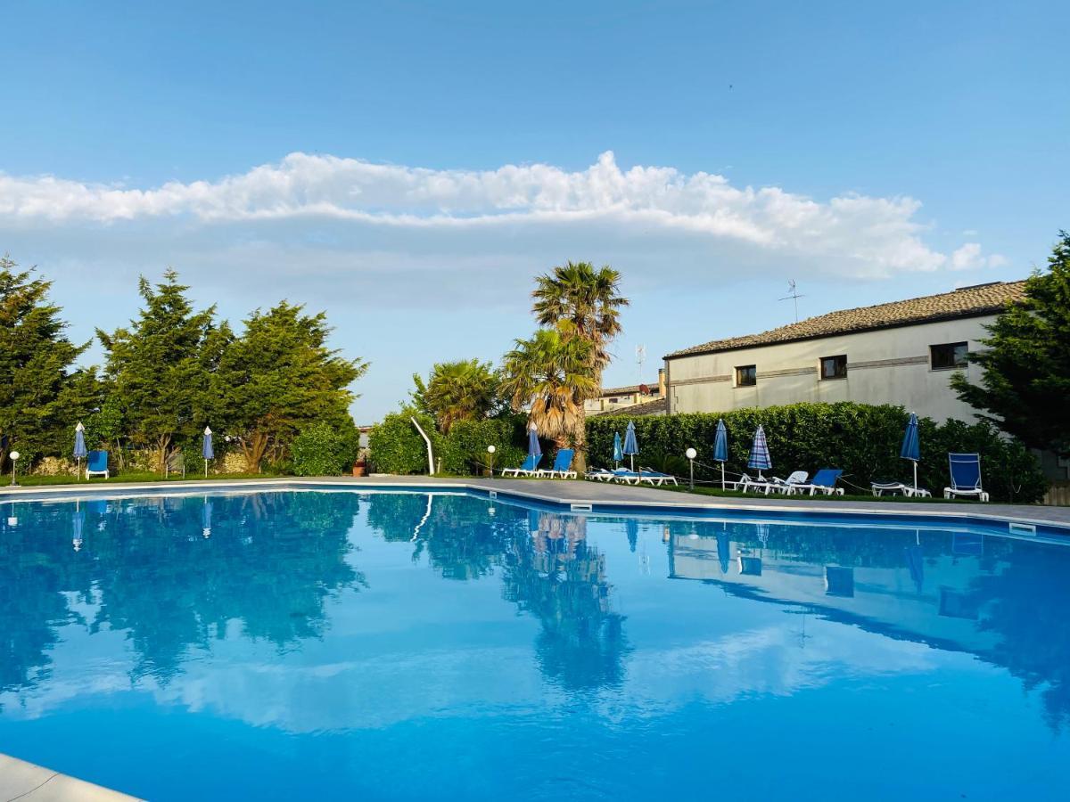 Domus Aurea Resort Ragusa Exterior foto